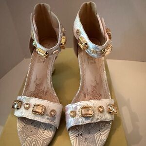 L’Artiste Aquavelva Pink Multi  Ankle-Strap Heels Women’s #36 US 5.5-6 NEW